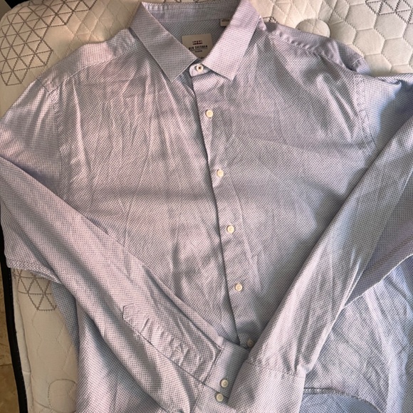 Dress Shirts (Banana Republic) - Picture 12 of 12